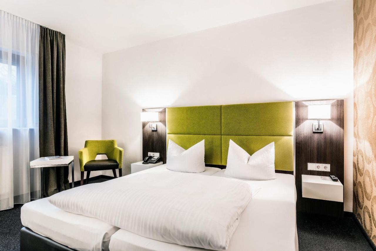 Vorfelder Hotel Walldorf (Baden-Wurttemberg)