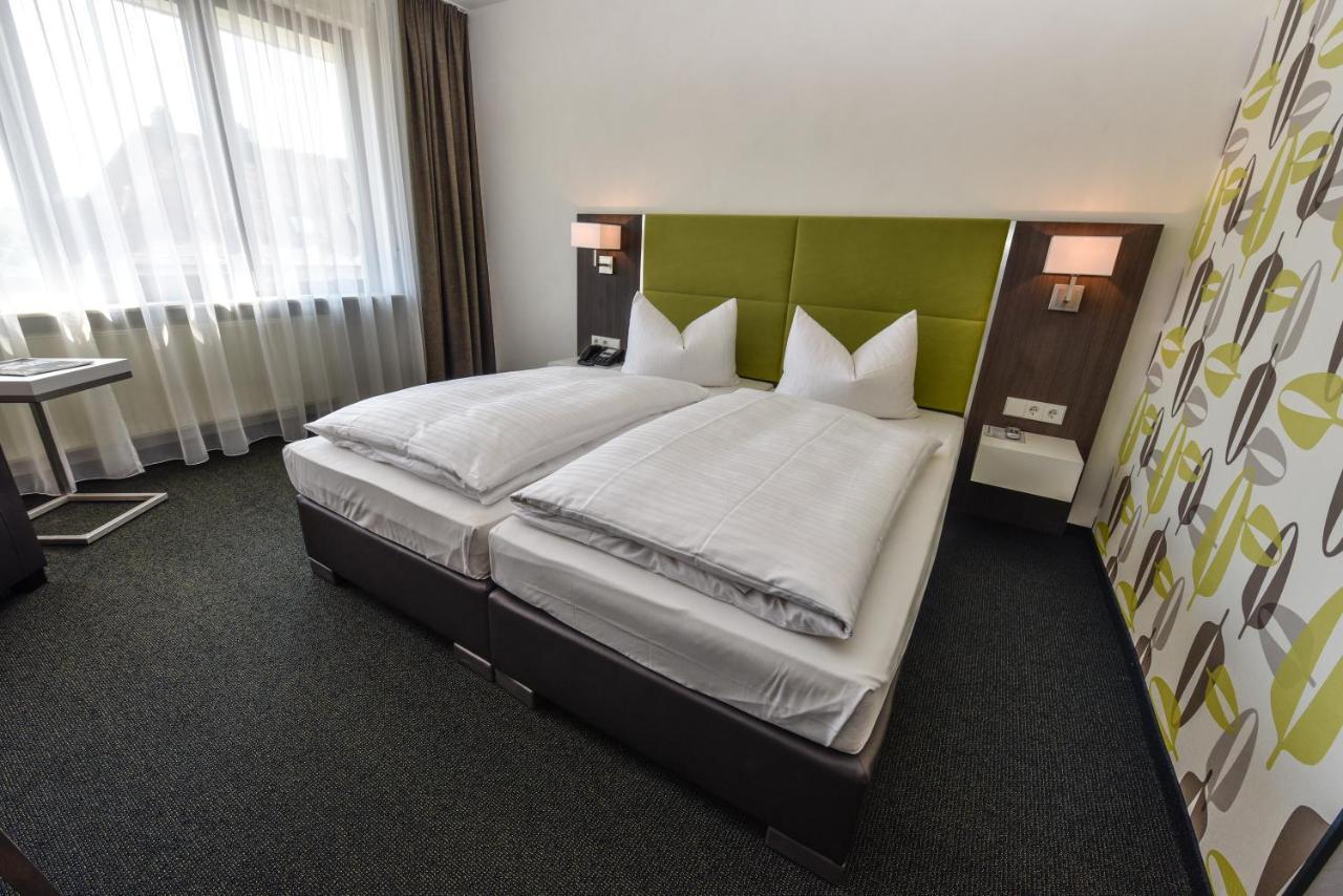 Vorfelder Hotel Walldorf (Baden-Wurttemberg)